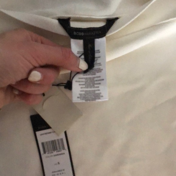 BCBG skirt new with tags - Picture 3 of 4